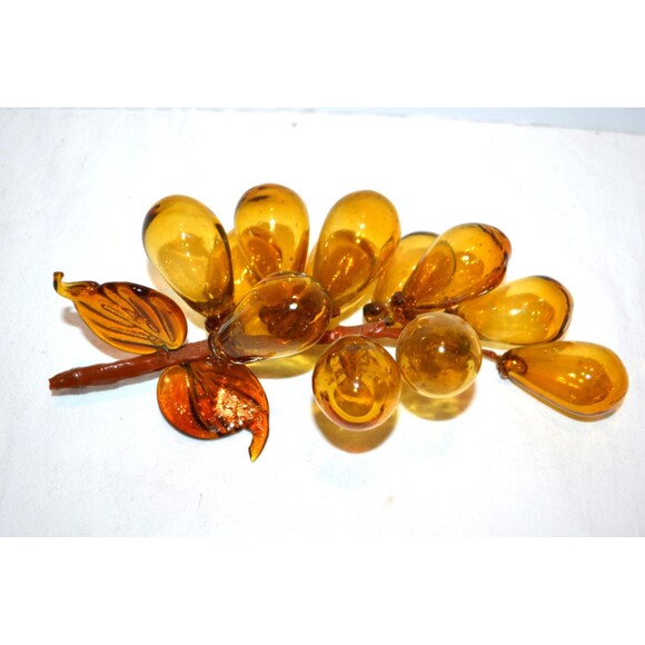 Glass Grapes 1970s Golden Amber Cluster - Picture 1 of 5